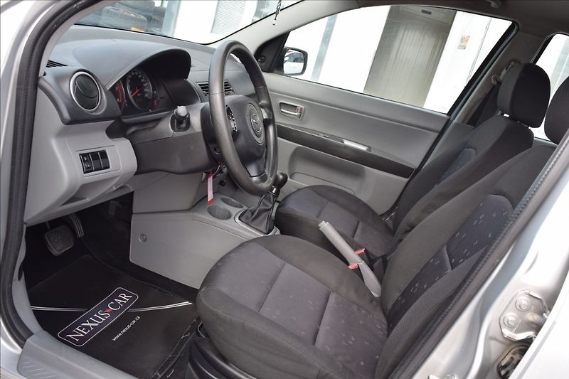 Mazda 2 1,4 D 50KW NOVÁ STK  AUTOMAT - fotka 20 z 41