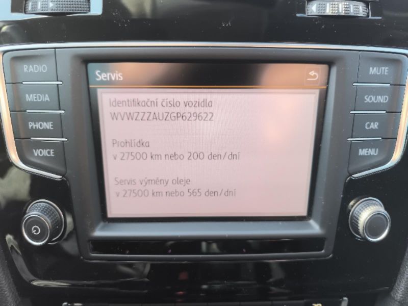 Volkswagen Golf 2.0 TDi 4x4 - fotka 17 z 25
