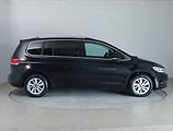 Volkswagen Touran (2022) 1.5 TSI - náhled 6