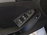Audi A4 2.0 TDi BIXENONY, PDC - náhled 16