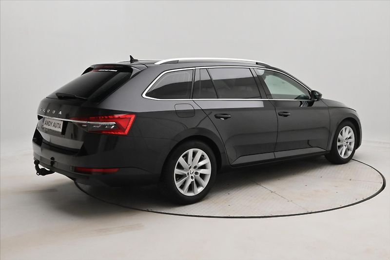Škoda Superb 2,0 TDI 110 kW DSG STYLE Záruk - fotka 5 z 33