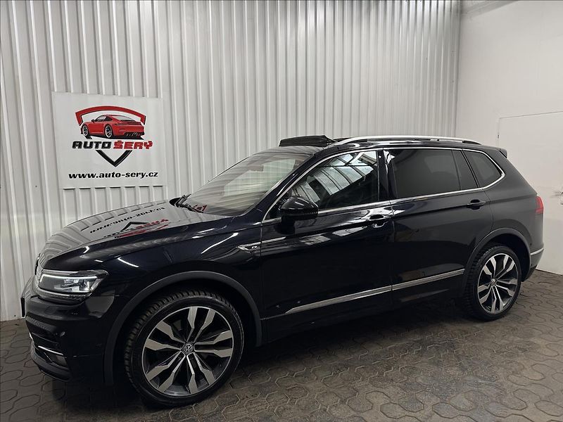 Volkswagen Tiguan Allspace 2.0TSI 140kW 4M FULL R-LINE - fotka 3 z 50