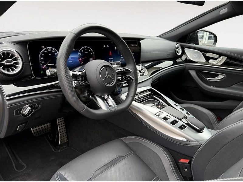 Mercedes-Benz AMG GT 43 4MATIC+ 270kW - fotka 3 z 4