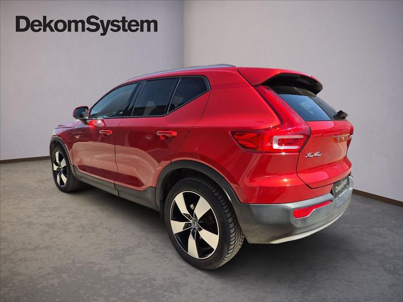 Volvo XC40 2,0 B4 AWD AT - fotka 4 z 19
