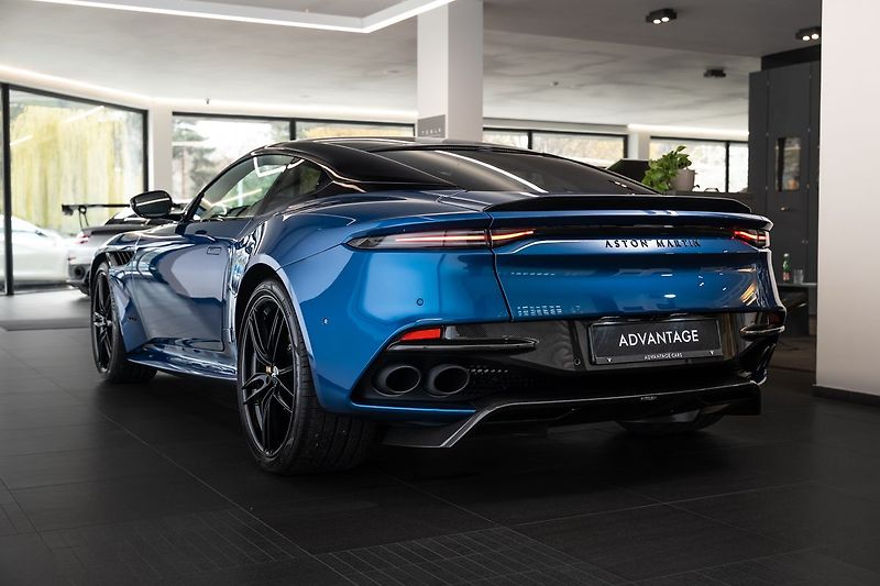 Aston Martin DBS - fotka 4 z 31