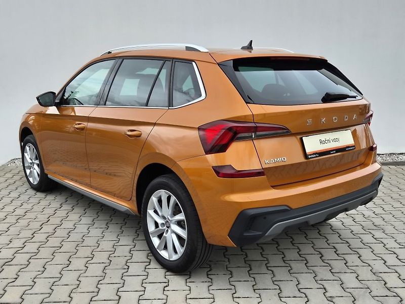 Škoda Kamiq Top Selection 1.0 TSI 85 kW - fotka 8 z 27