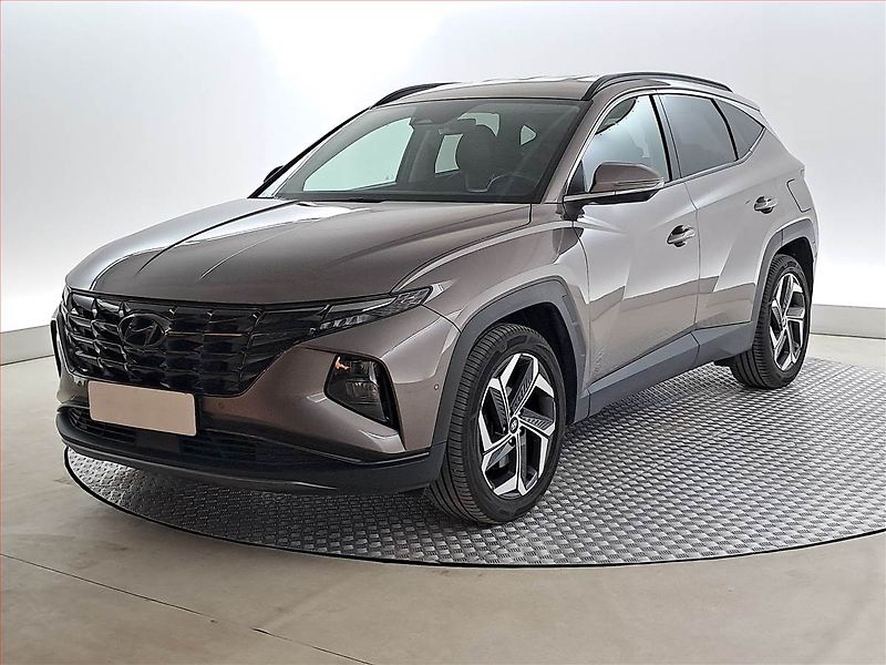 Hyundai Tucson (2022) 1.6 T-GDI HEV - fotka 2 z 23