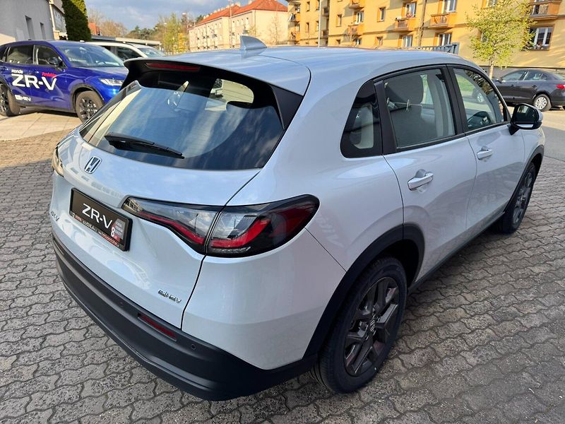 Honda ZR-V (2026) 2.0eHEV 135kW ELEGANCE MR2027 - fotka 6 z 38