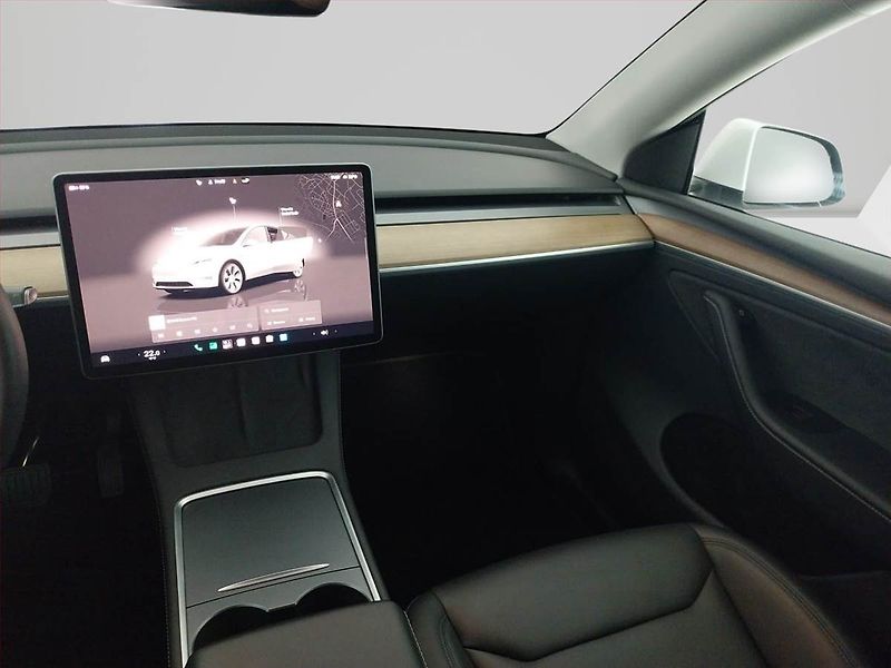 Tesla Model Y (2023) Long Range AWD 79kWh, SoH 91% - fotka 8 z 22