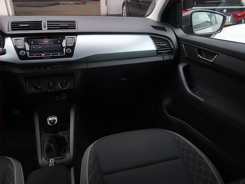 Škoda Fabia (2018) 1.0 TSI, ČR,1.maj, Tempomat - fotka 8 z 15
