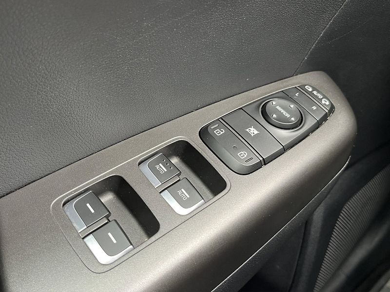 Kia Sportage (2018) 1.6 GDi 97kW, ČR, Tažné - fotka 12 z 25