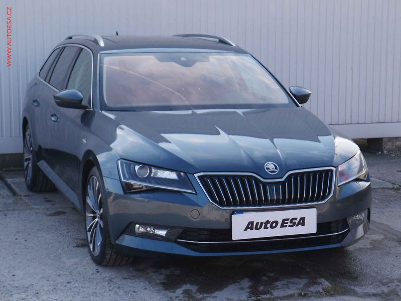 Škoda Superb (2015) 2.0 TDi, 1.maj, DSG, navi - fotografie inzerátu