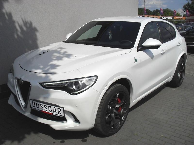 Alfa Romeo Stelvio 2,9 Bi-Turbo V6 Quadrifoglio - fotografie inzerátu