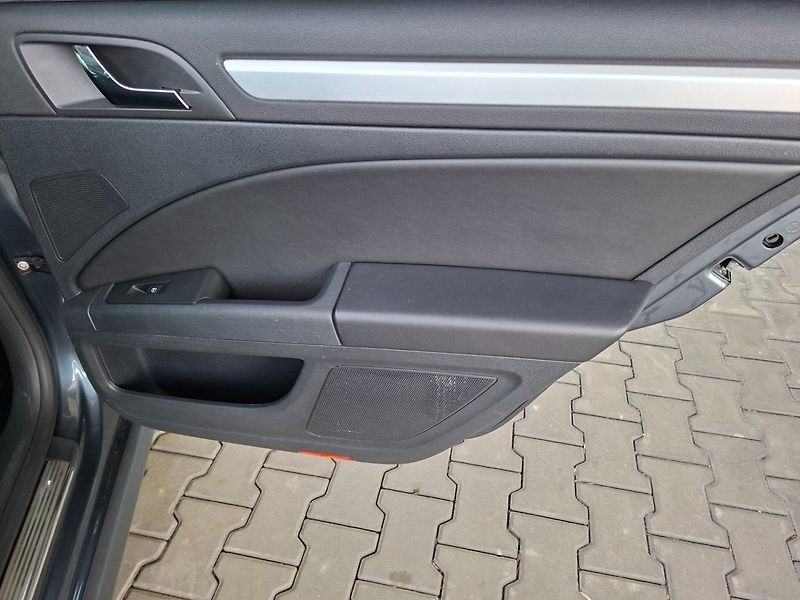 Škoda Superb (2014) OUTDOOR 2.0TDI 125kW DSG 4X4 - fotka 29 z 39