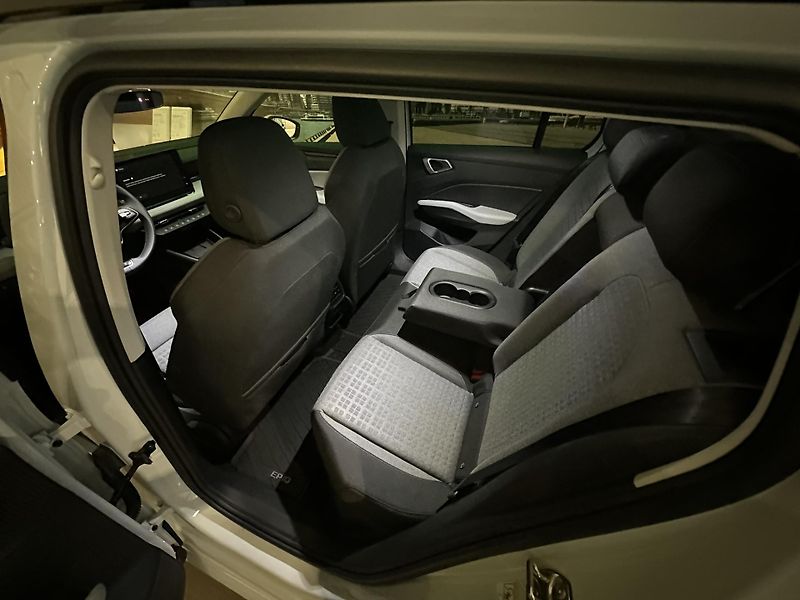 Škoda Epiq (2027) Edice Start 55kWh REZERVACE - fotka 7 z 9