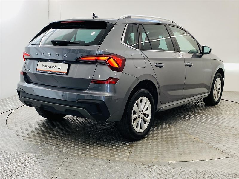 Škoda Kamiq 1,5 TSI 110kW DSG Top Selectio - fotka 2 z 29