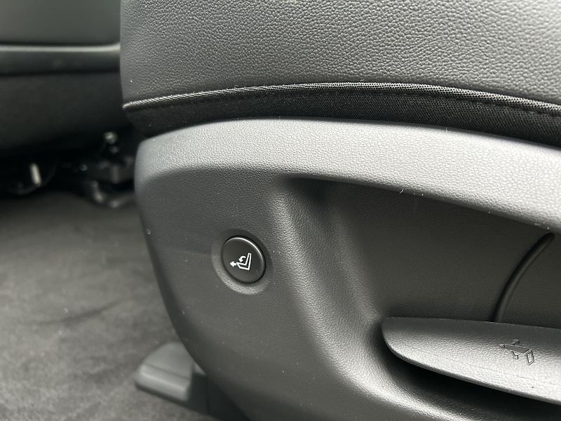 Hyundai Ioniq 9 7S 2WD STYLE COMFORT - fotka 24 z 52