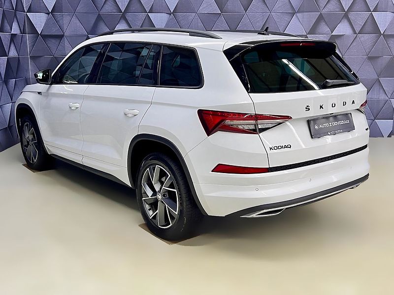 Škoda Kodiaq 2.0 TDI DSG 4X4 SPORTLINE, ACC - fotka 5 z 32