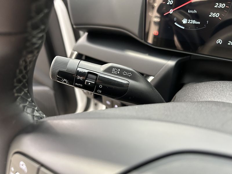 Kia K4 1.6 T-GDi EXCLUSIVE 110 KW (20 - fotka 10 z 29