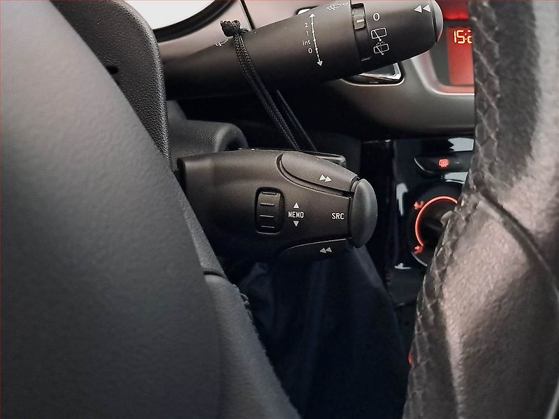 Citroën C3 (2014) 1.2 VTi, nová STK - fotka 15 z 16