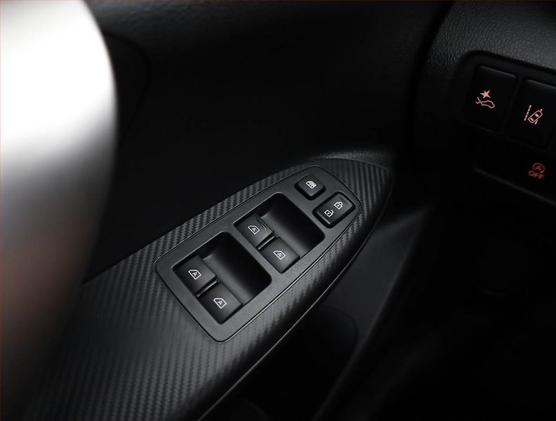 Mitsubishi Eclipse Cross (2019) 1.5 T-MIVEC, ČR,1.maj - fotka 18 z 21