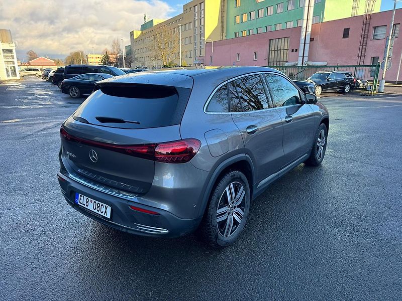 Mercedes-Benz EQA 250+, 1.majitel, CZ - fotka 7 z 23