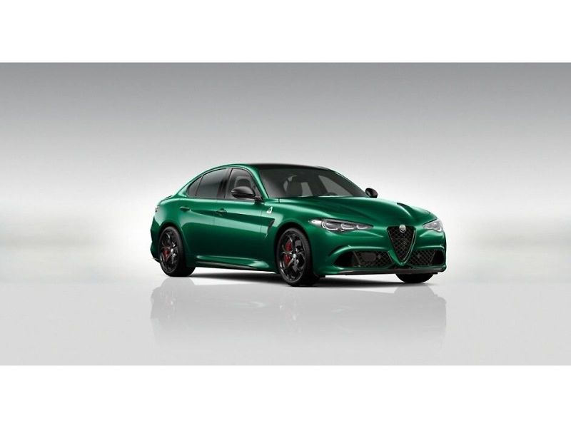 Alfa Romeo Giulia (2026) 2.9 V6 BiTurbo 520k QV Carbon - fotka 1 z 6