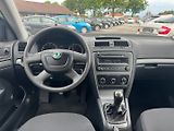 Škoda Octavia (2012) Comfortline 1.2 TSI 77kW - náhled 18