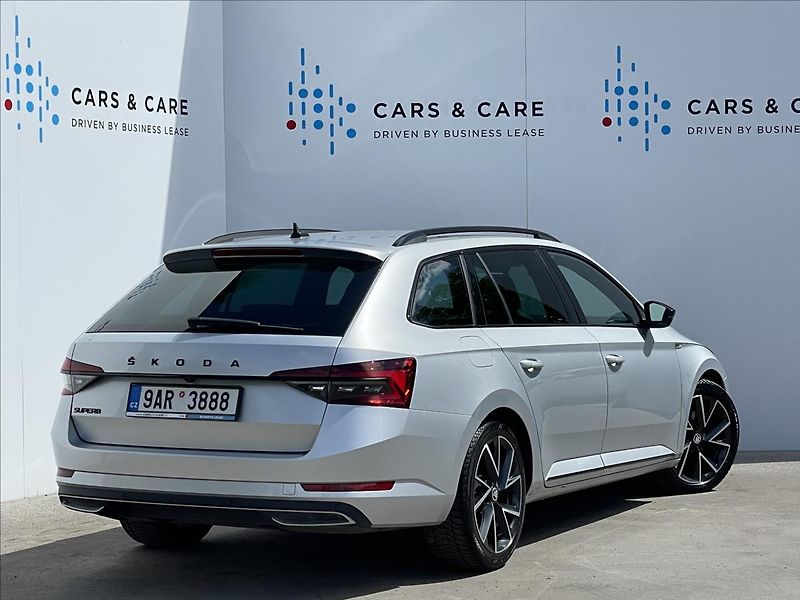 Škoda Superb 2,0 TDI DSG Sportline ACC+LED - fotka 3 z 24