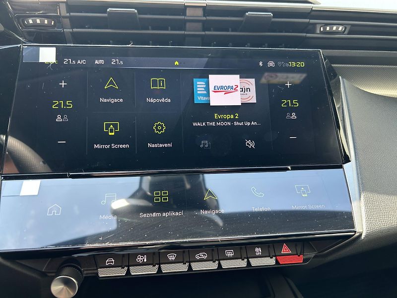 Peugeot 408 (2026) GT 240 e-DCS7 1,6 PureTech - fotka 22 z 26