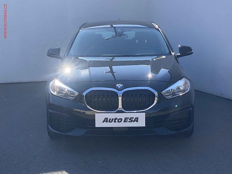 BMW Řada 1 (2020) 2.0D 118D, Advantage, AT - fotka 2 z 18