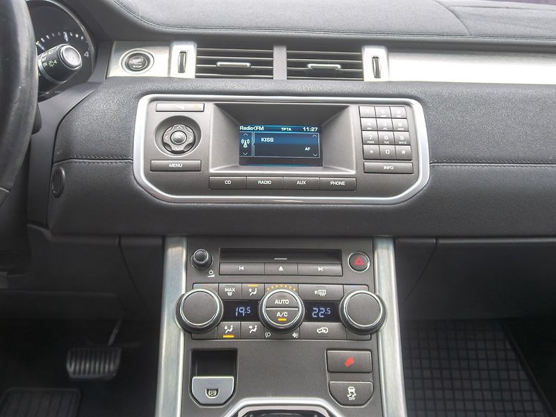 Land Rover Range Rover Evoque (2013) 2.2D 140KW 4x4 – MAT - fotka 26 z 51