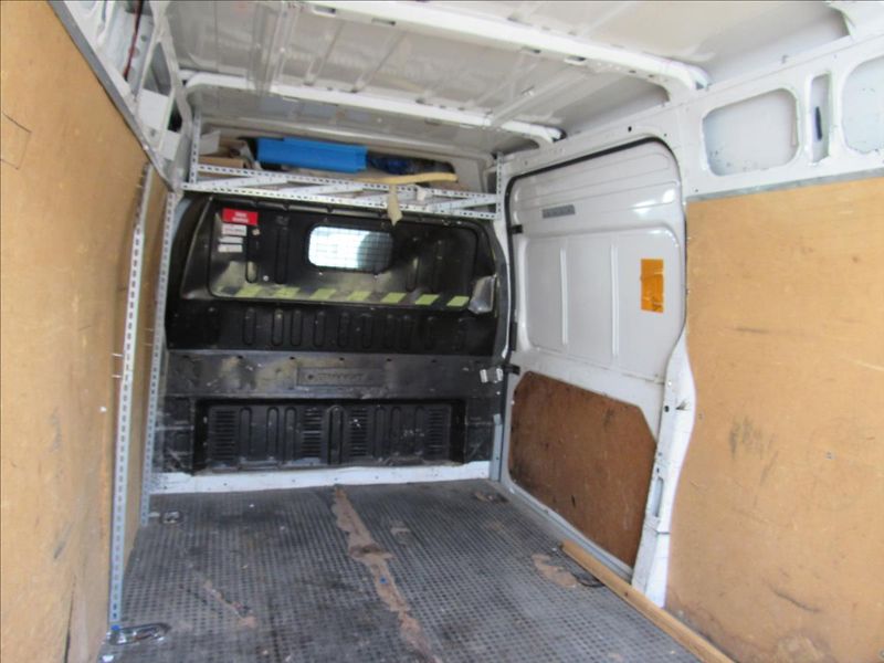 Ford Transit 2,2 TDCi Skříň 1.majitel - fotka 20 z 22