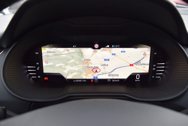 Škoda Octavia (2020) 2.0TDI 110kwSOLEIL VIRTUAL KAM - fotka 33 z 48