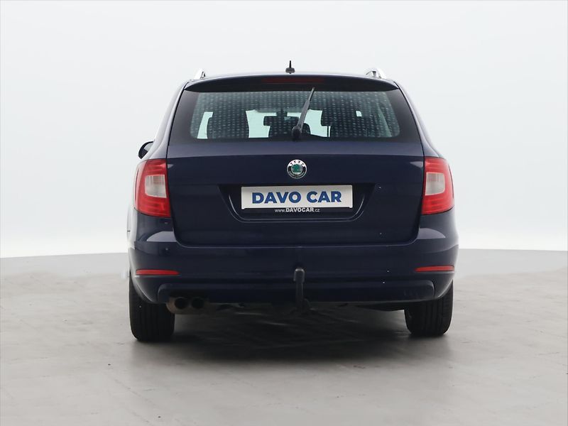 Škoda Superb 2,0 TDI 103kW Ambition Tažné - fotka 6 z 31