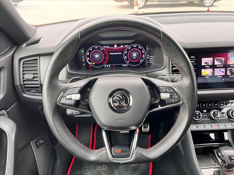 Škoda Kodiaq 2,0 BiTDI RS Challenge DSG 4x4 - fotka 22 z 39
