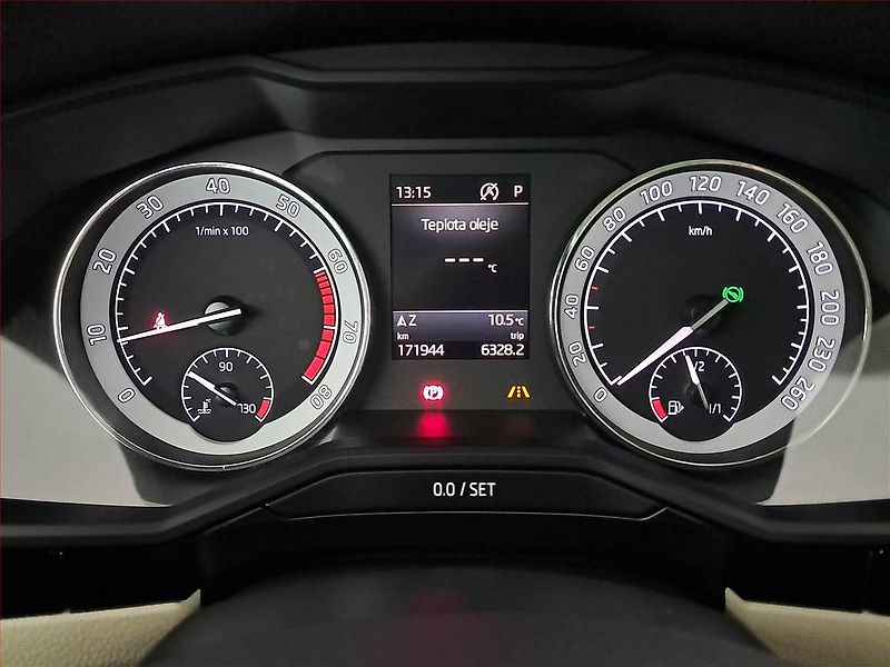 Škoda Superb (2017) Laurin&Klement 2.0 TSI - fotka 11 z 26