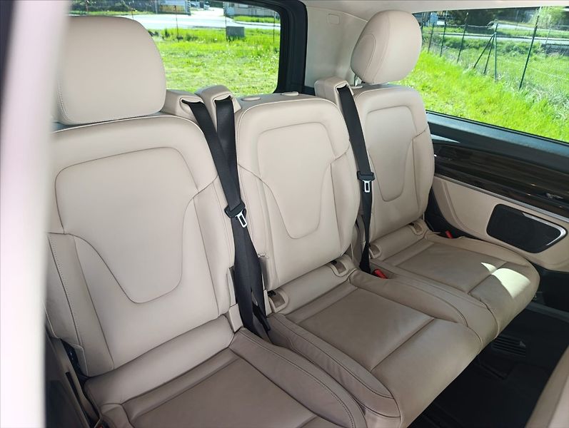 Mercedes-Benz Třídy V 2,1 CDi 4Motion, Kamera Navi - fotka 24 z 37