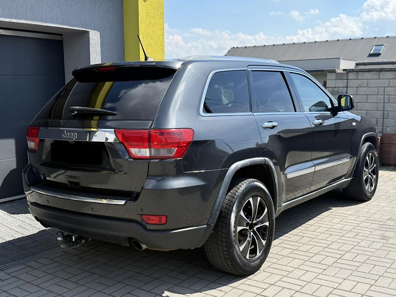 Jeep Grand Cherokee (2011) 3.0CRDi 177kW ! LIMITED !! TZ! - fotka 2 z 19