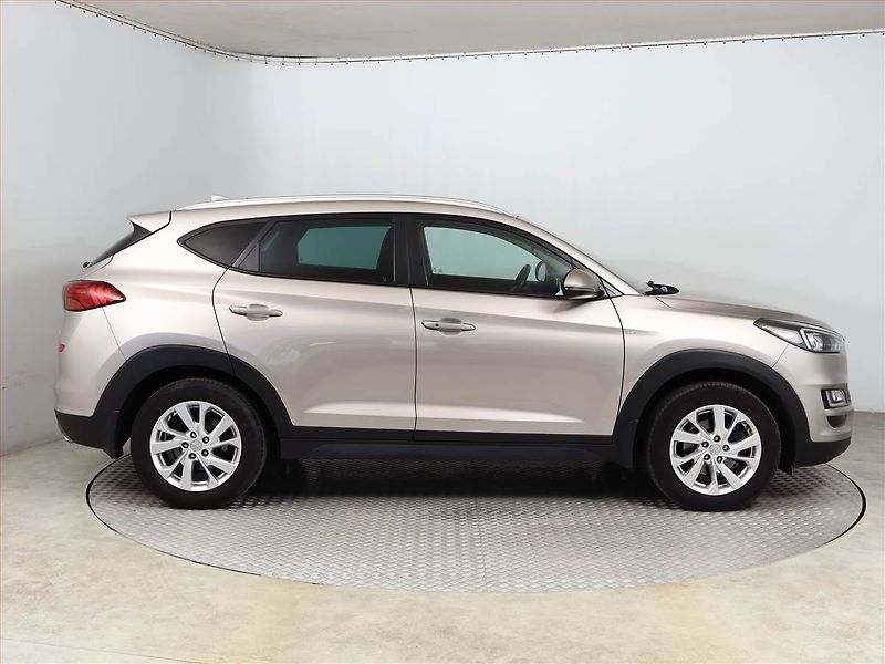 Hyundai Tucson (2020) 1.6 CRDi - fotka 6 z 19