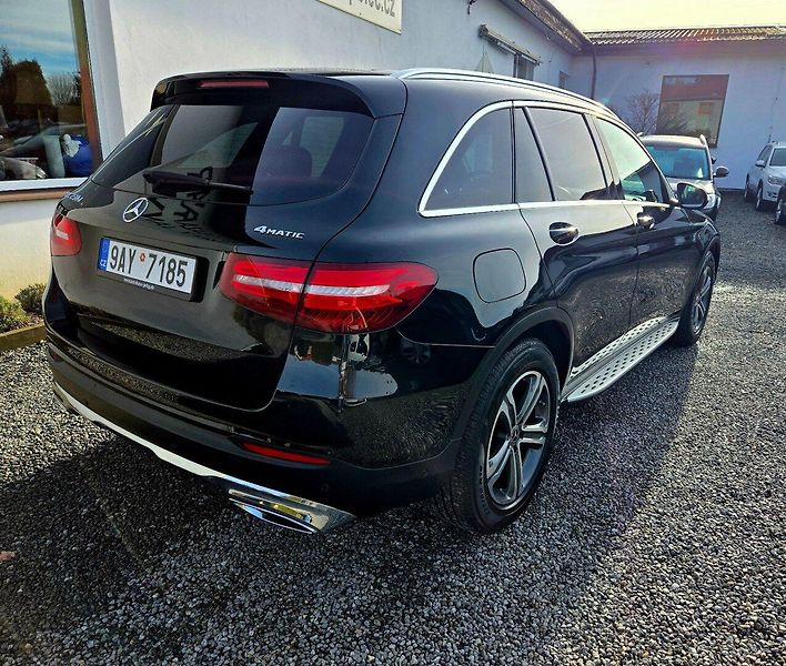Mercedes-Benz GLC (2018) 2.2 250 D 4x4, DPH - fotka 4 z 24