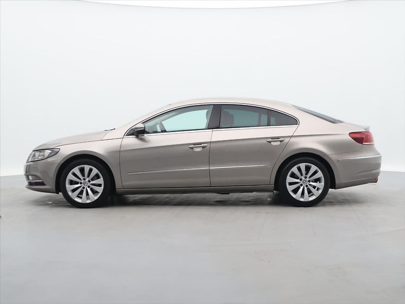 Volkswagen CC 2.0 TDI 103kW DSG Xenon CZ - fotka 4 z 31