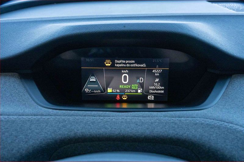 Škoda Enyaq (2023) iV 60 (62 kWh), SoH 92% - fotka 11 z 21