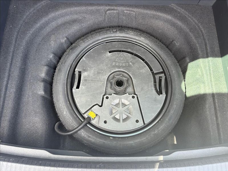 Volkswagen Golf 1,6 TDI rozvody spojka servis - fotka 25 z 33