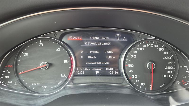 Audi A6 2,0 150 Kw 40 TDi Avant DPH ČR - fotka 13 z 25