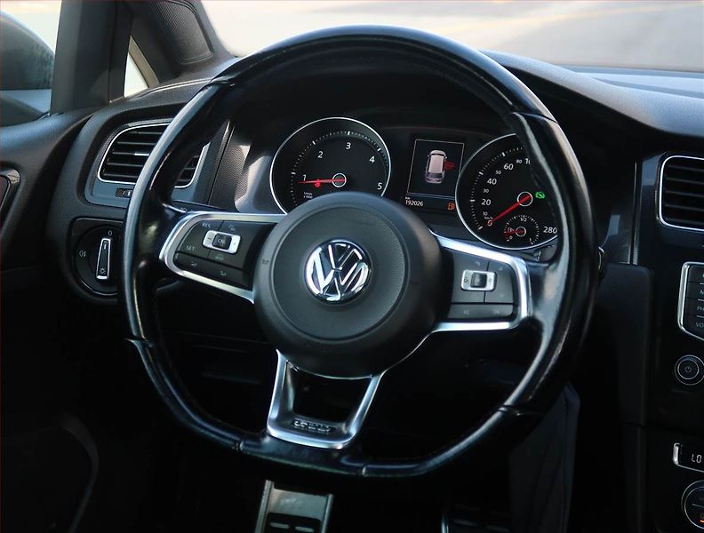 Volkswagen Golf (2016) 2.0 TDI GTD, Automat - fotka 21 z 21