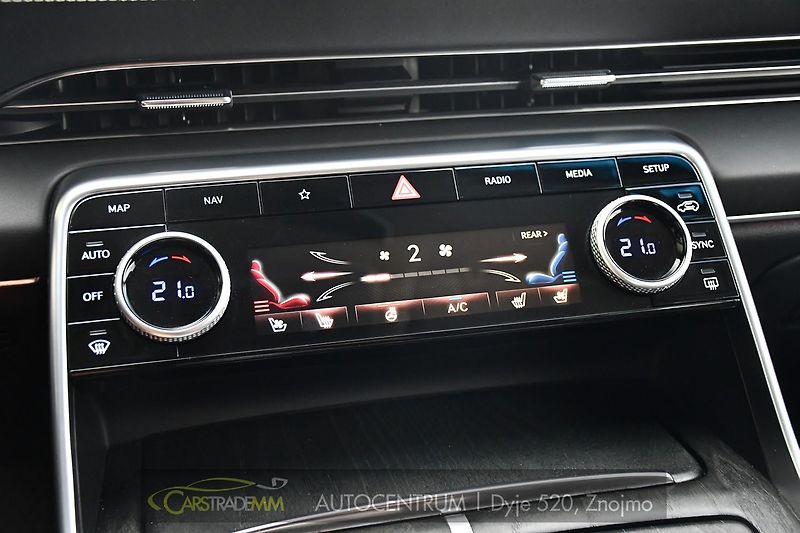 Genesis GV80 3.0 AWD AT8 Executive 1M - fotka 34 z 67