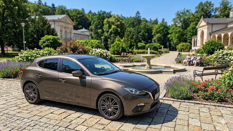 Mazda 3 benzin 121 kw sport line - fotka 9 z 49