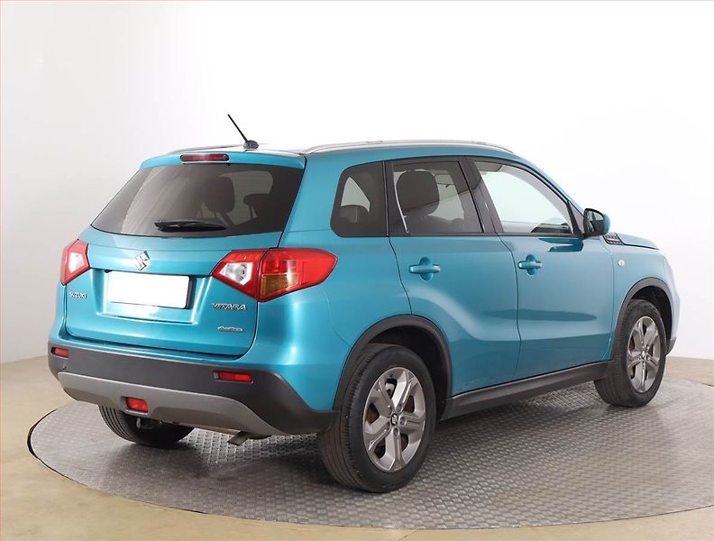 Suzuki Vitara (2016) 1.6 VVT, 4X4, Serv.kniha - fotka 5 z 17