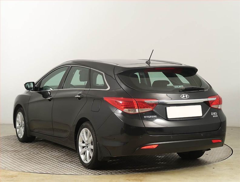 Hyundai i40 (2012) 1.7 CRDi, Tempomat - fotka 4 z 20